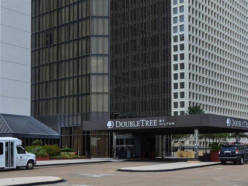 Doubletree By Hilton Hotel Houston Greenway Plaza Esterno foto