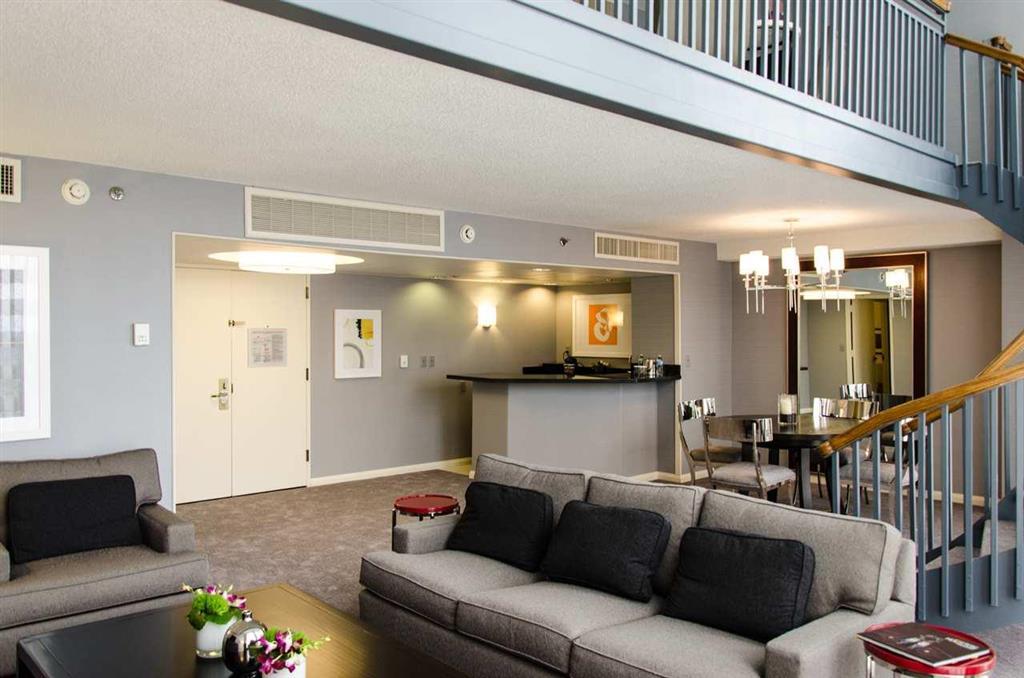 Doubletree By Hilton Hotel Houston Greenway Plaza Esterno foto
