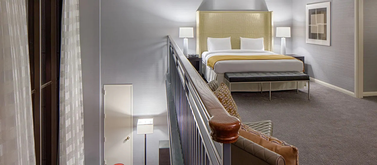 Doubletree By Hilton Hotel Houston Greenway Plaza Esterno foto